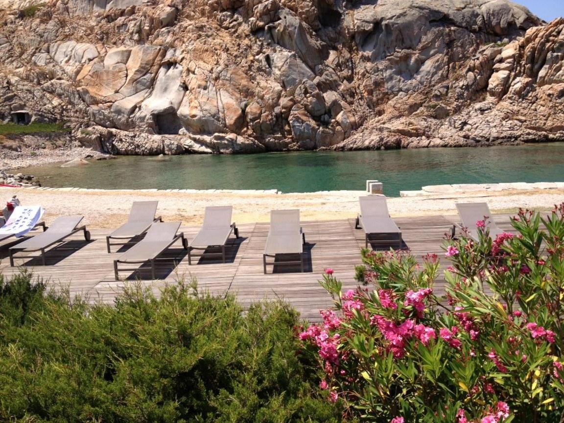 Residence Cala Francese - Case Sul Mare La Maddalena  Kültér fotó