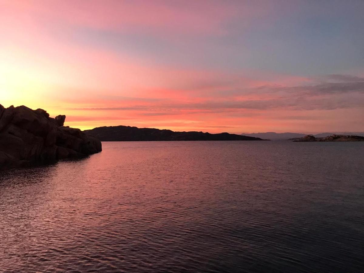 Residence Cala Francese - Case Sul Mare La Maddalena  Kültér fotó