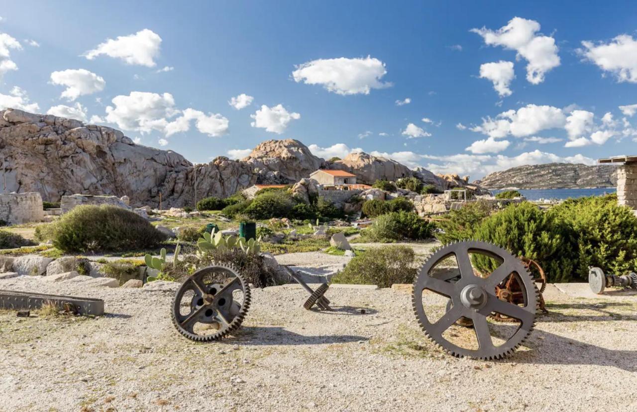 Residence Cala Francese - Case Sul Mare La Maddalena  Kültér fotó