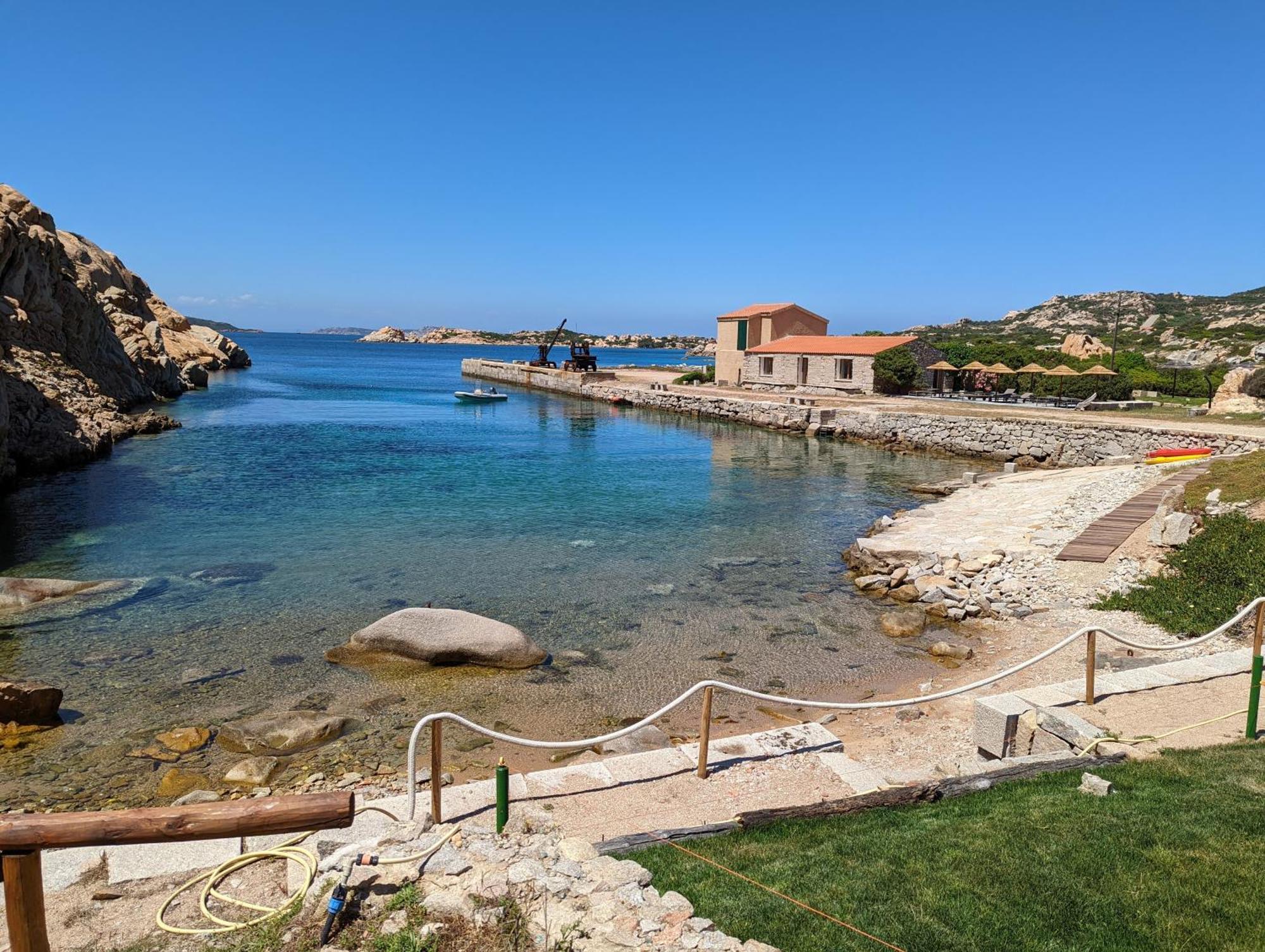 Residence Cala Francese - Case Sul Mare La Maddalena  Kültér fotó