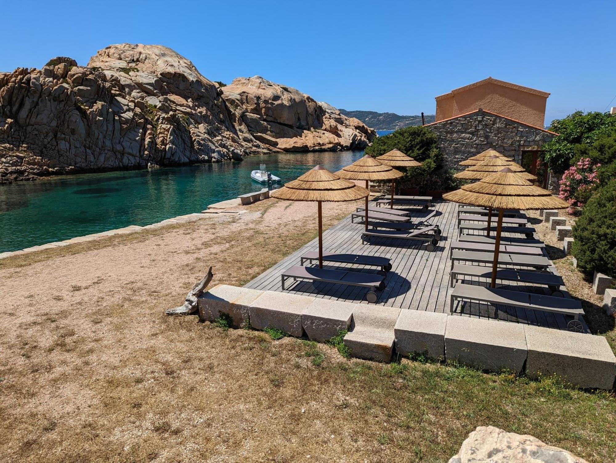 Residence Cala Francese - Case Sul Mare La Maddalena  Kültér fotó